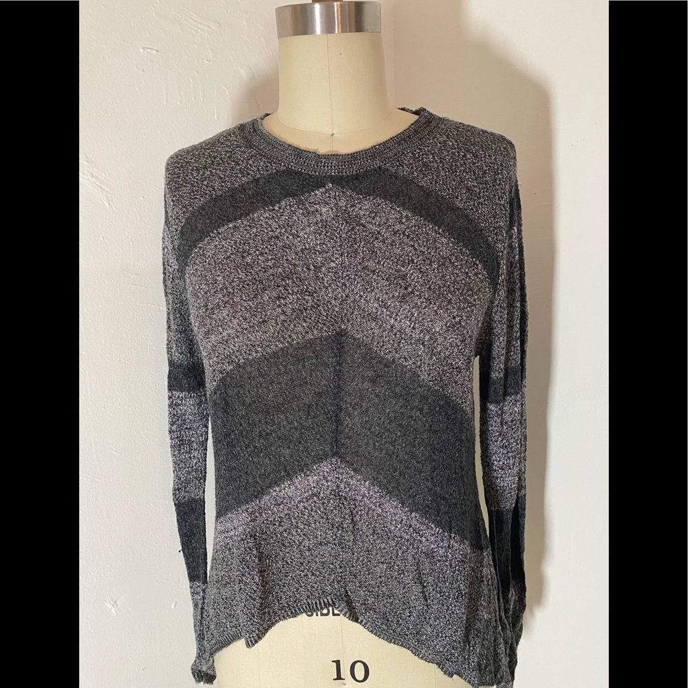 Anthropologie super fine chevron stripe sweater